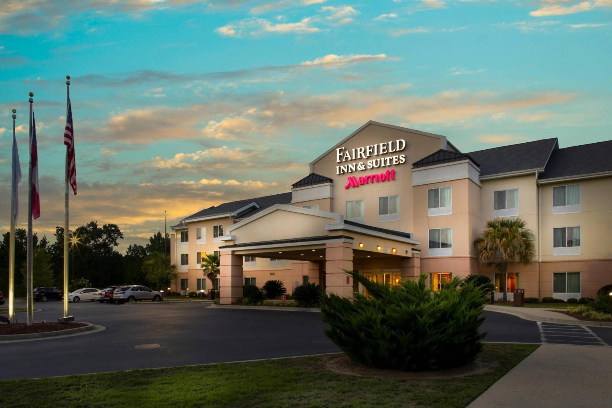 Fairfield Inn & Suites Milledgeville Bagian luar foto